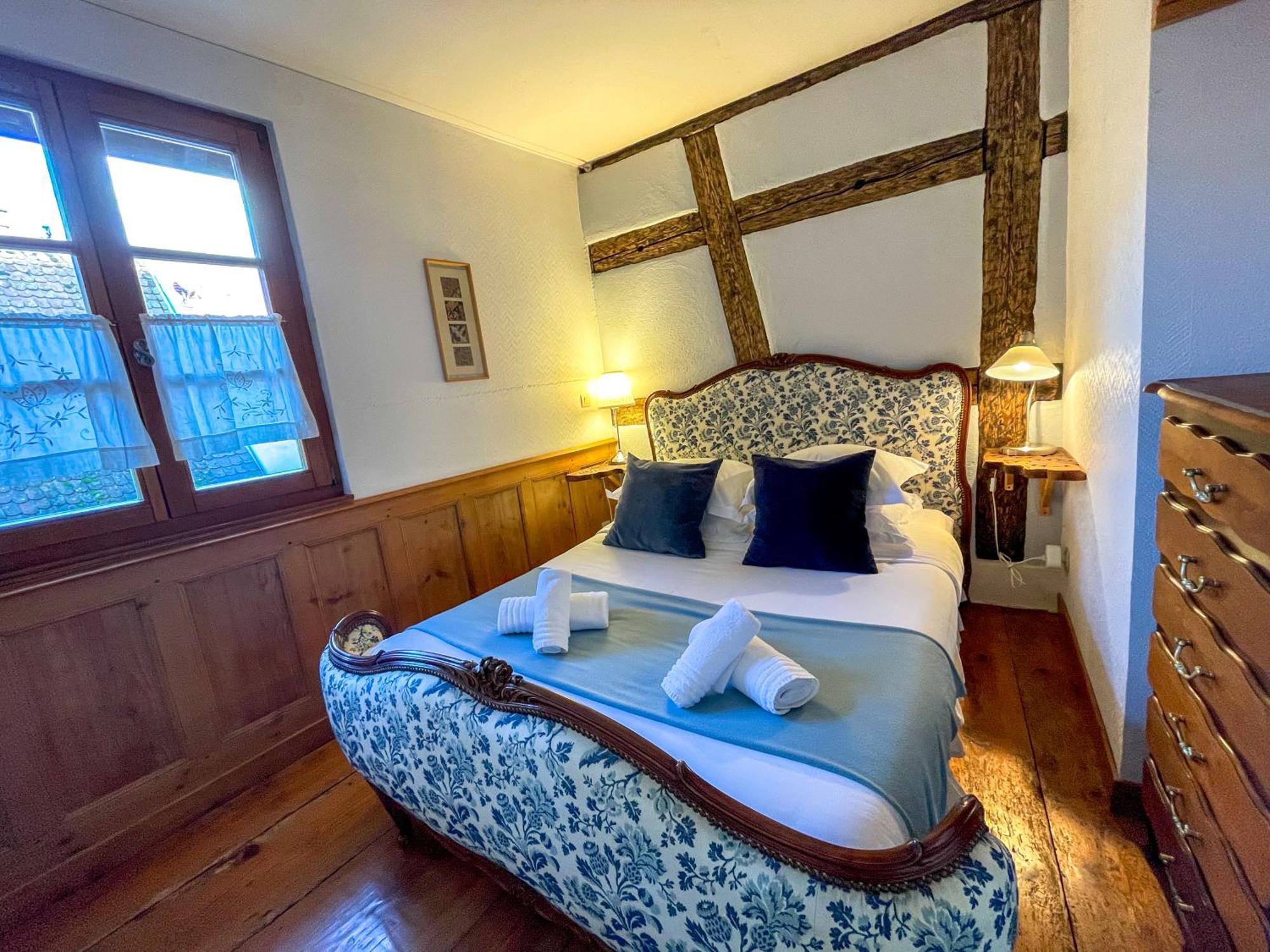 La Maison Bleue - Historic House In The Heart Of Riquewihr Exterior photo