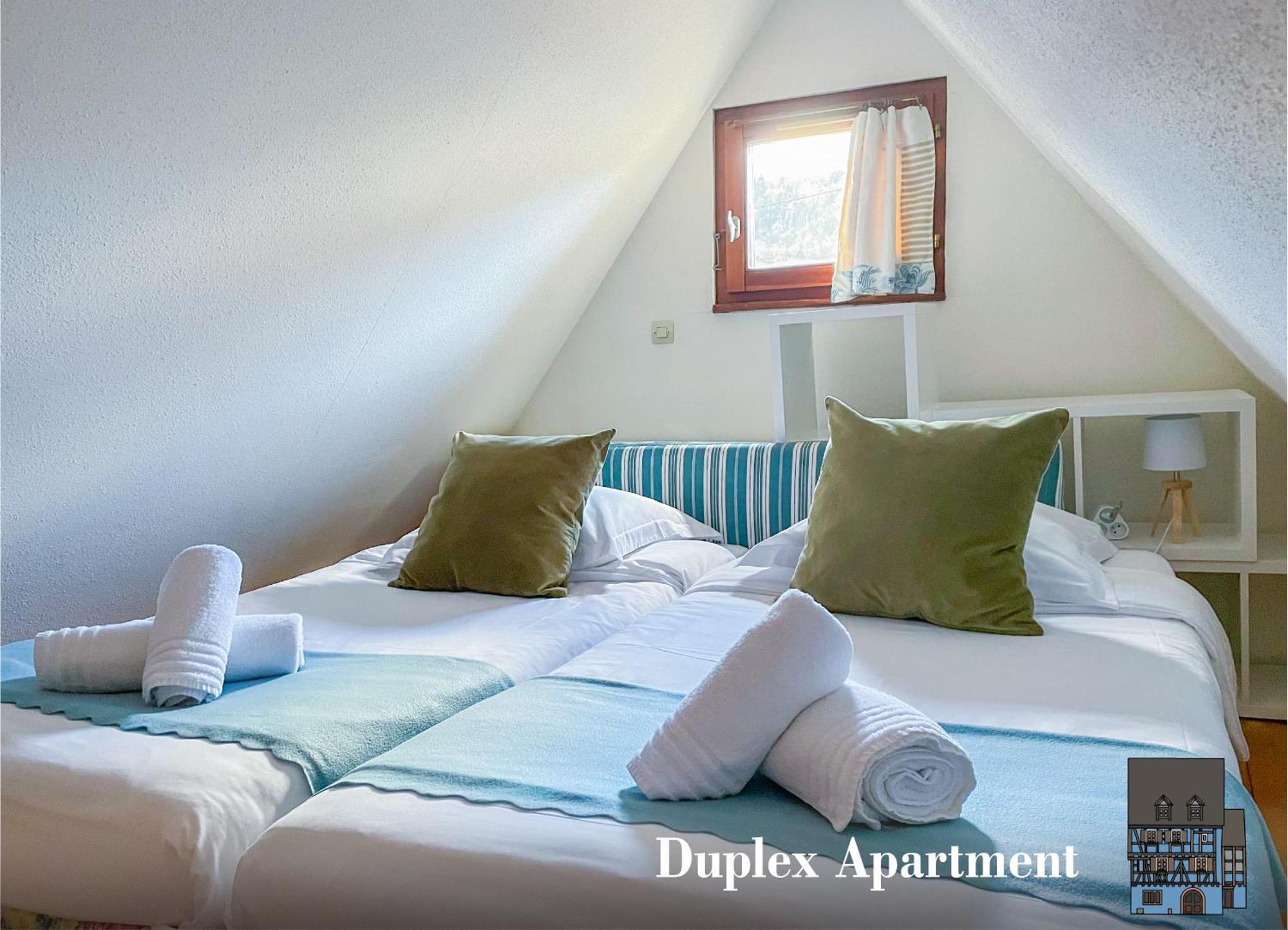 La Maison Bleue - Historic House In The Heart Of Riquewihr Room photo