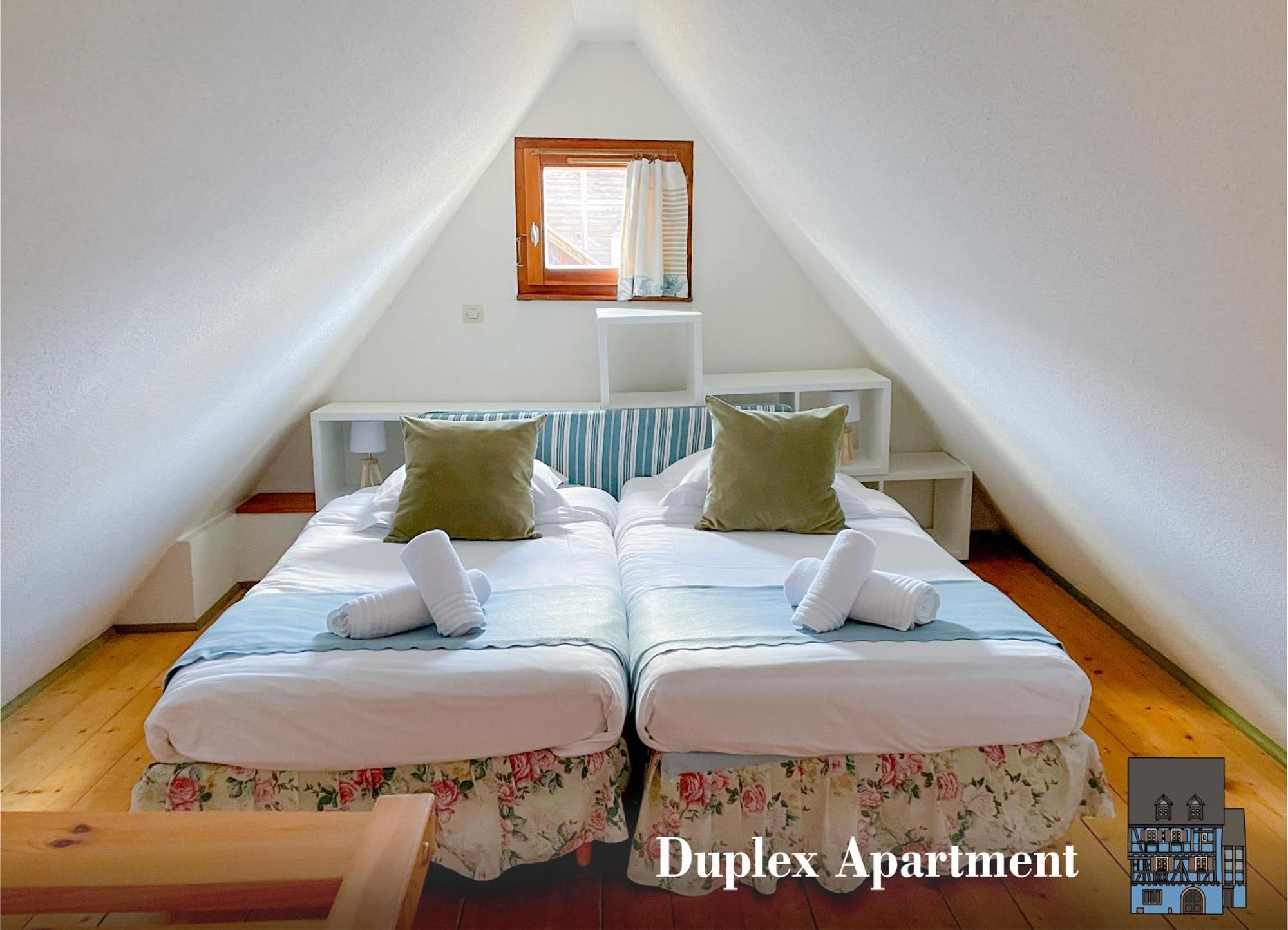 La Maison Bleue - Historic House In The Heart Of Riquewihr Room photo