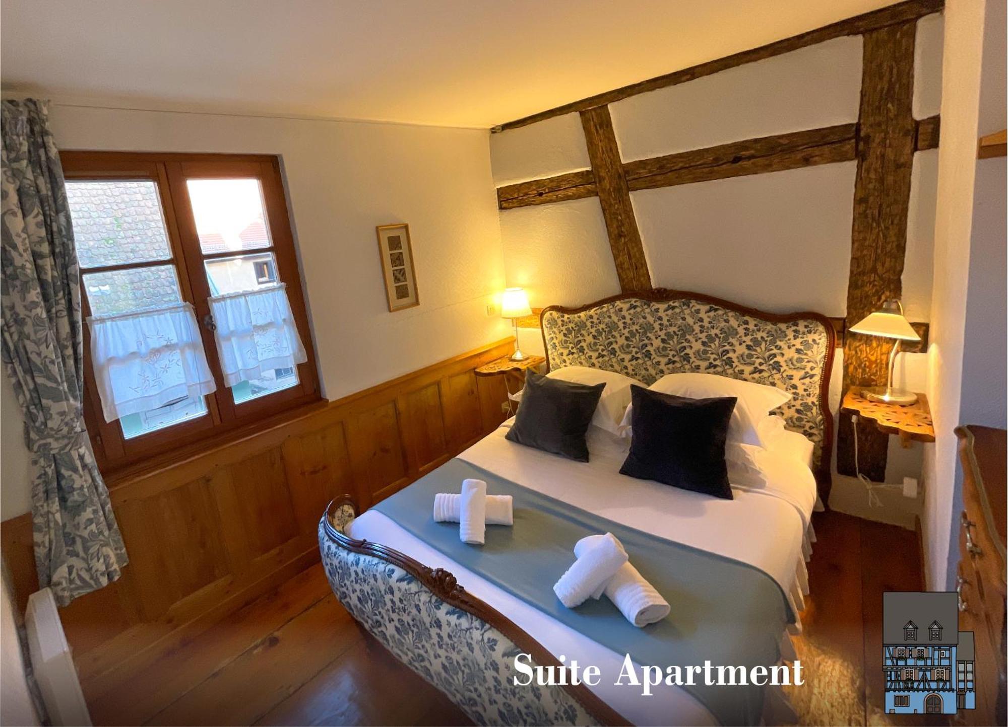 La Maison Bleue - Historic House In The Heart Of Riquewihr Room photo